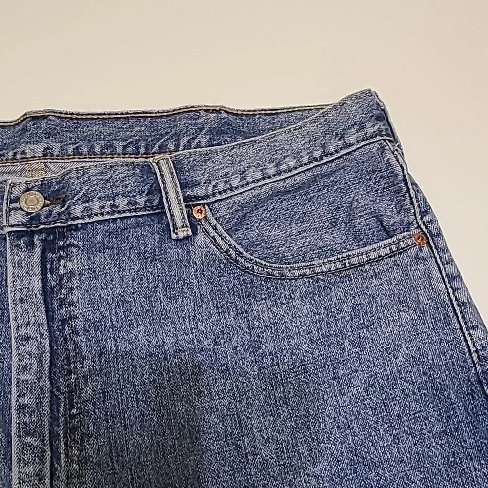 Levis pre owned